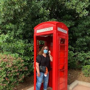 Meet your Posher, Nanette